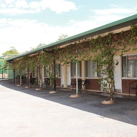 The Lodge Outback Motel Broken Hill Eksteriør billede