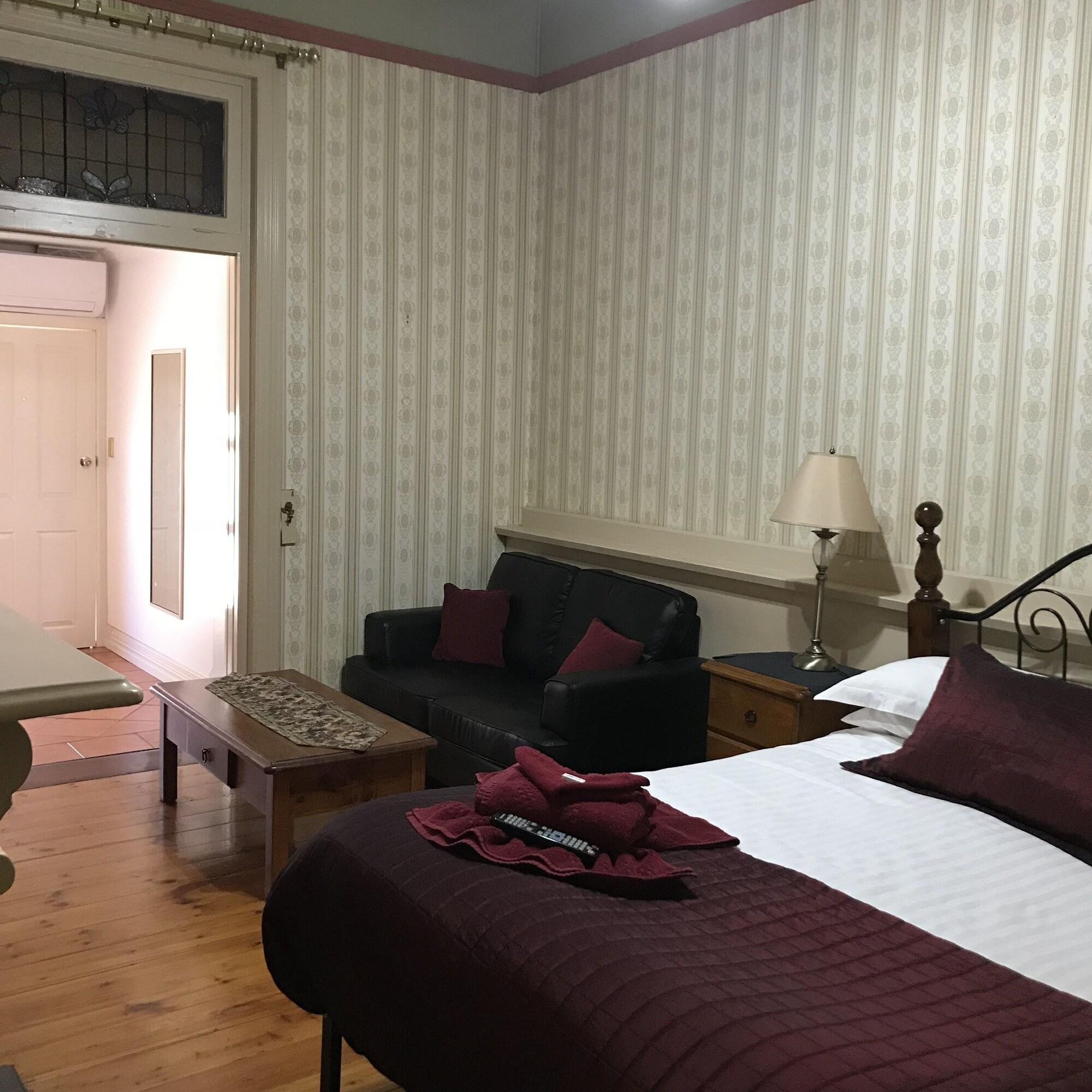 The Lodge Outback Motel Broken Hill Eksteriør billede