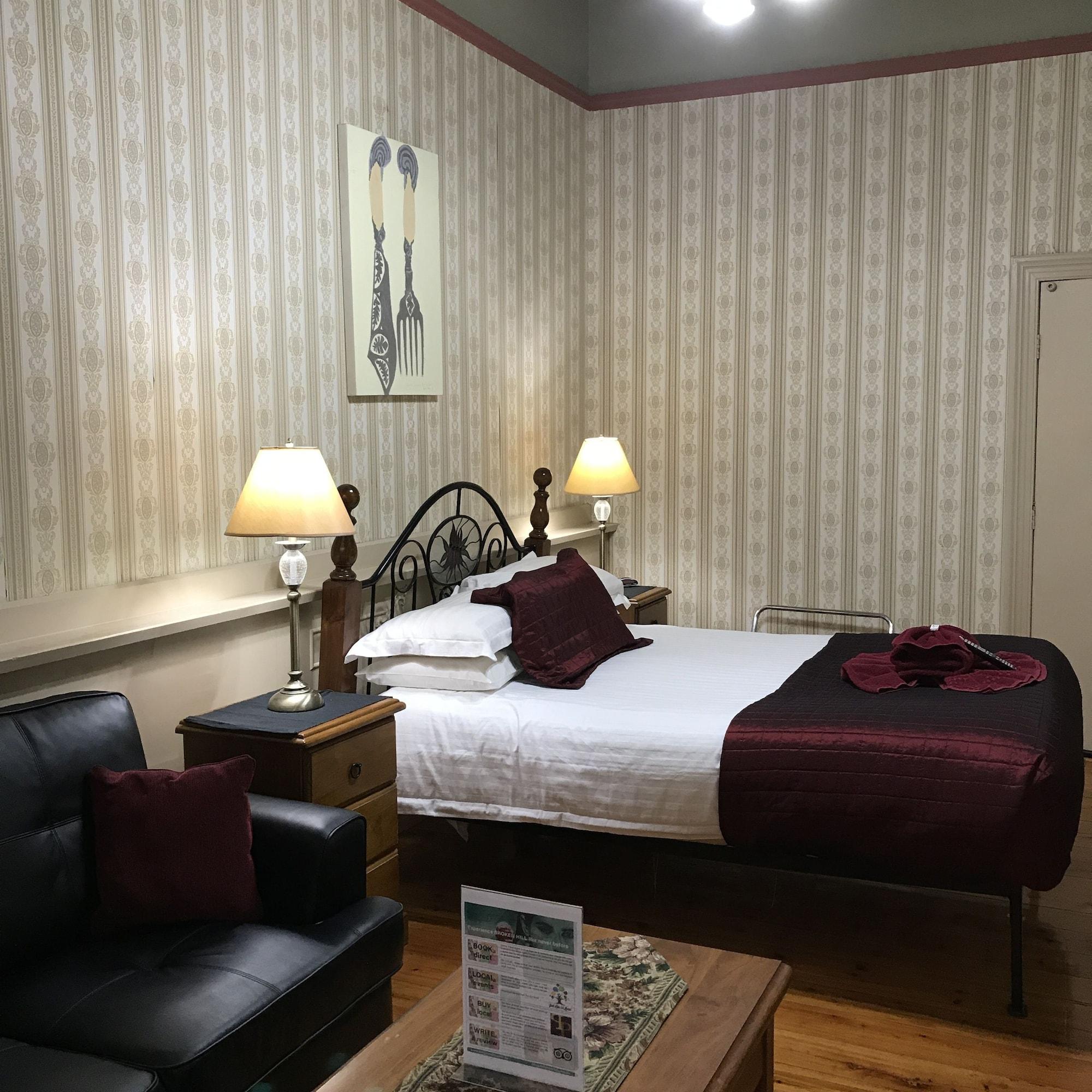 The Lodge Outback Motel Broken Hill Eksteriør billede