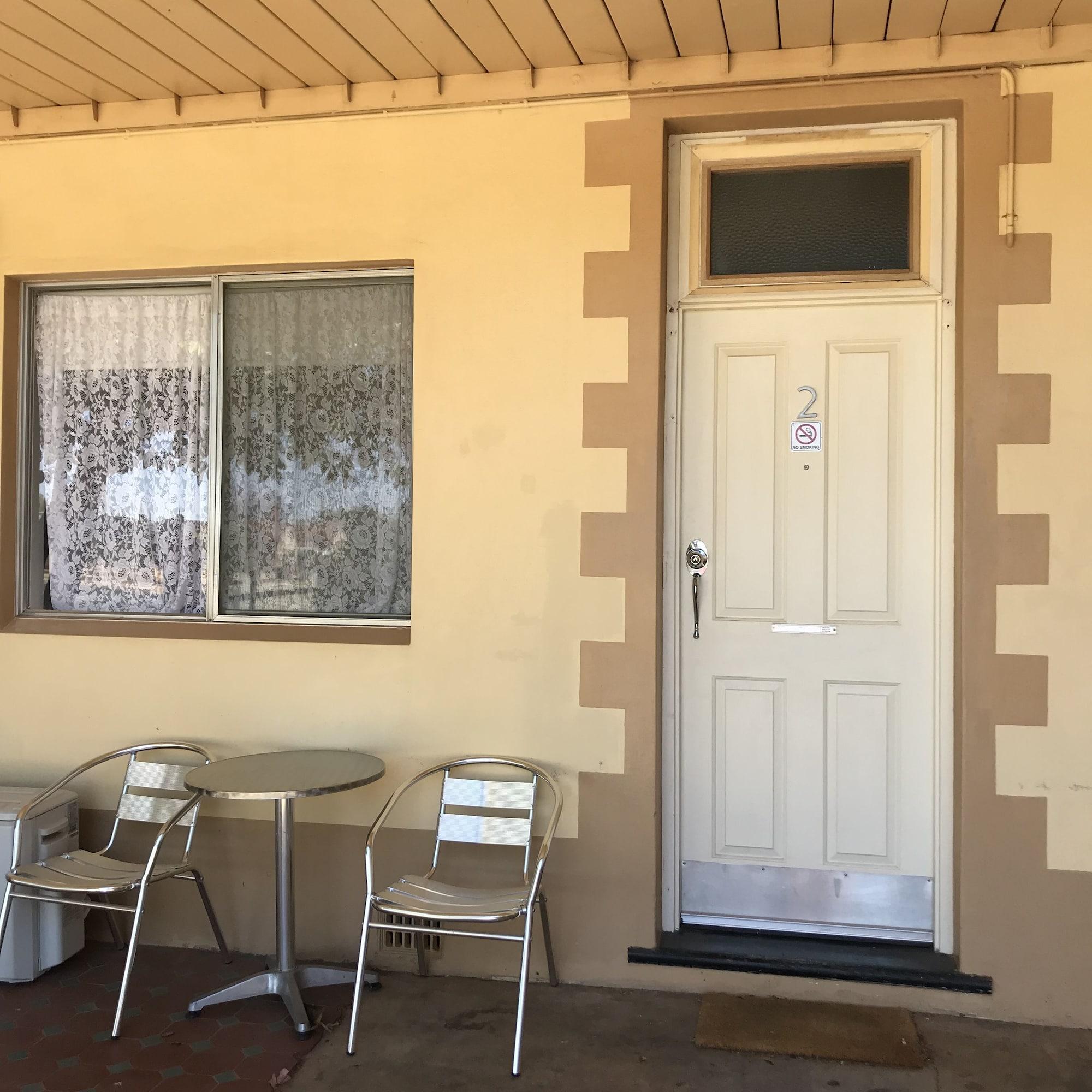 The Lodge Outback Motel Broken Hill Eksteriør billede
