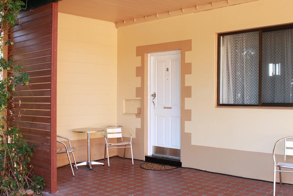 The Lodge Outback Motel Broken Hill Eksteriør billede