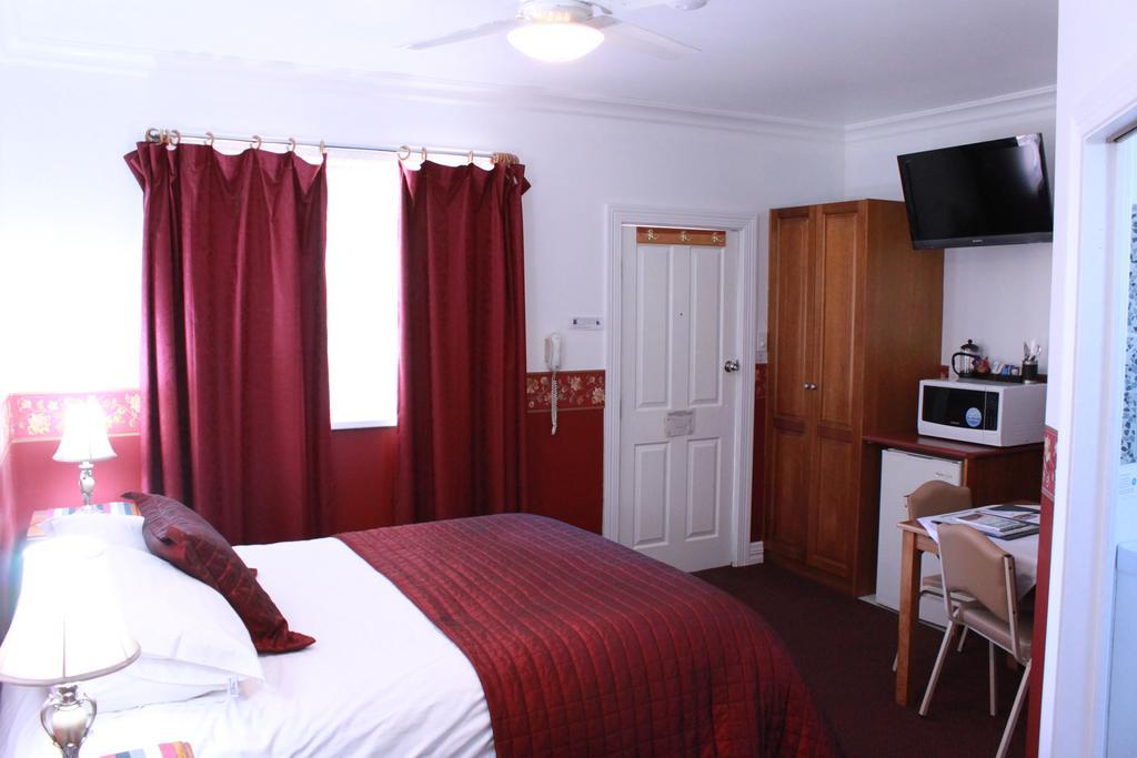 The Lodge Outback Motel Broken Hill Eksteriør billede