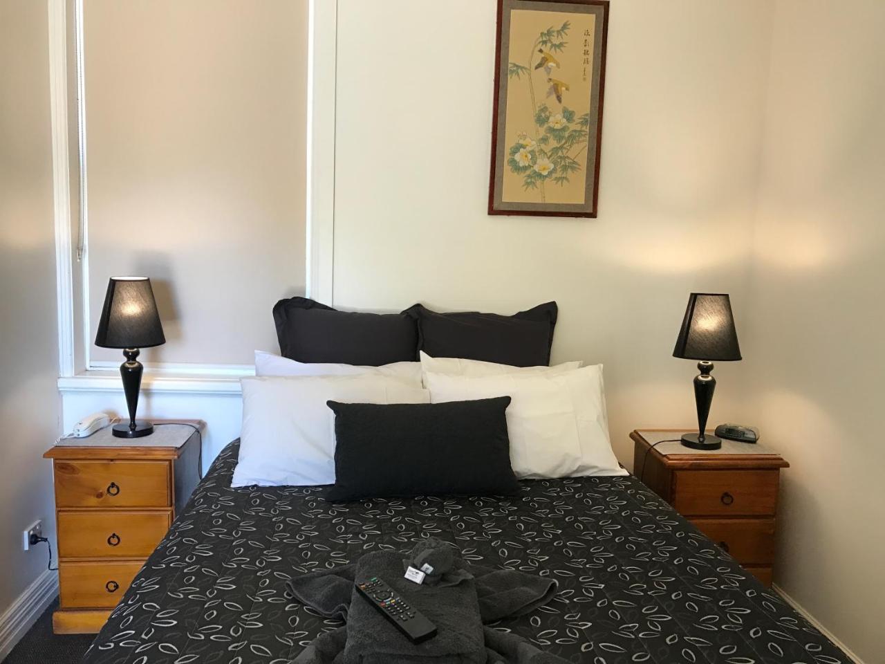 The Lodge Outback Motel Broken Hill Eksteriør billede